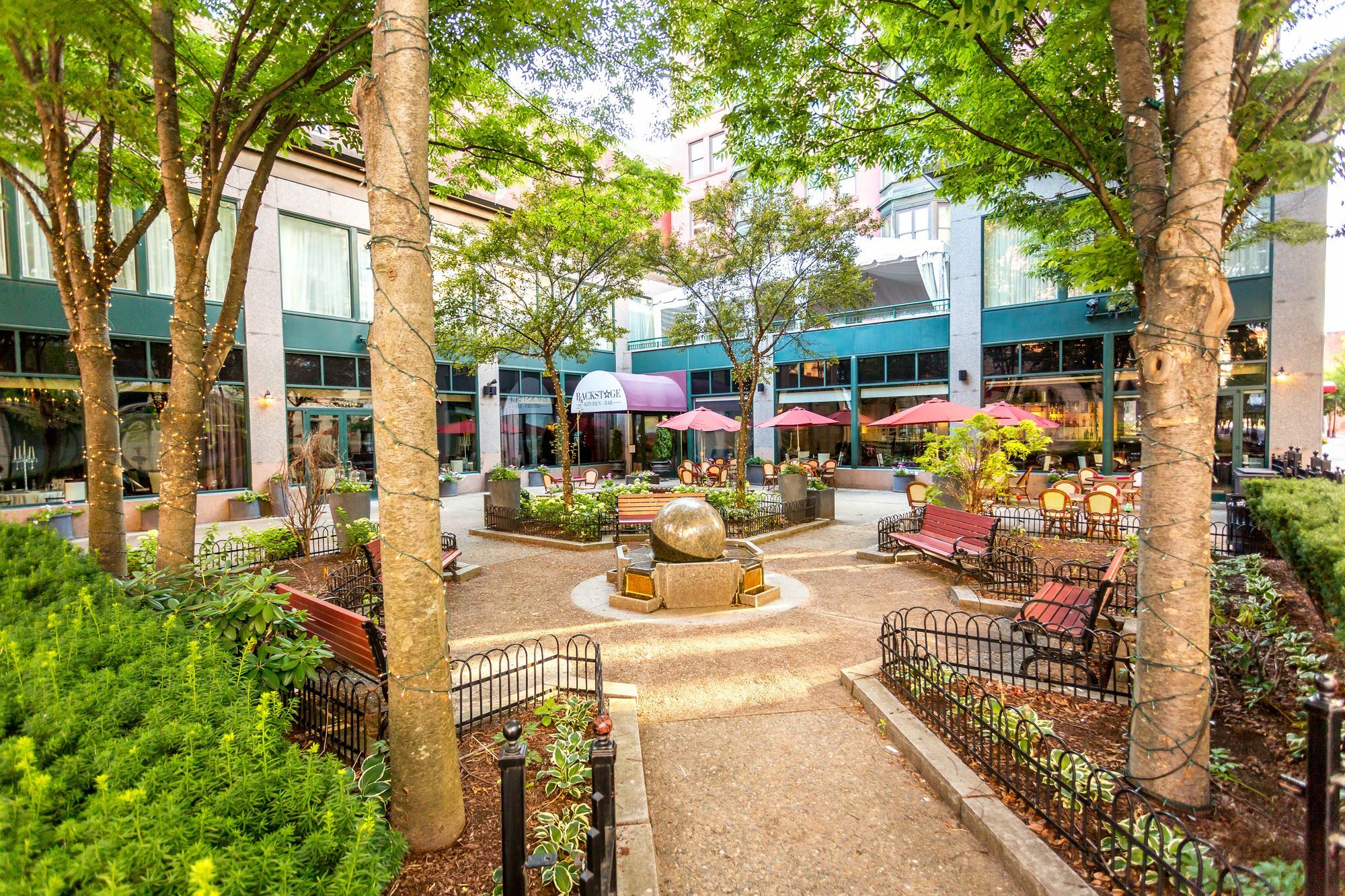 Hotel Providence