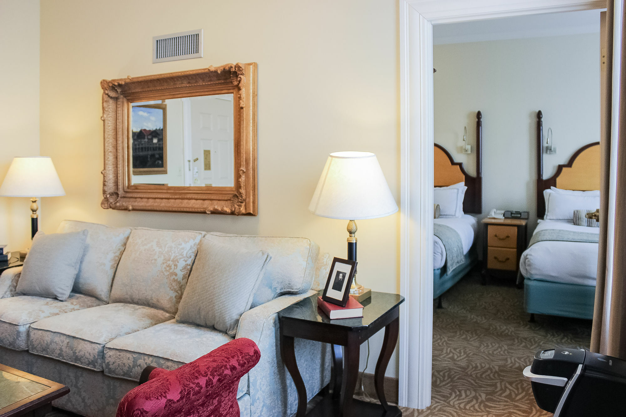Hotel Providence